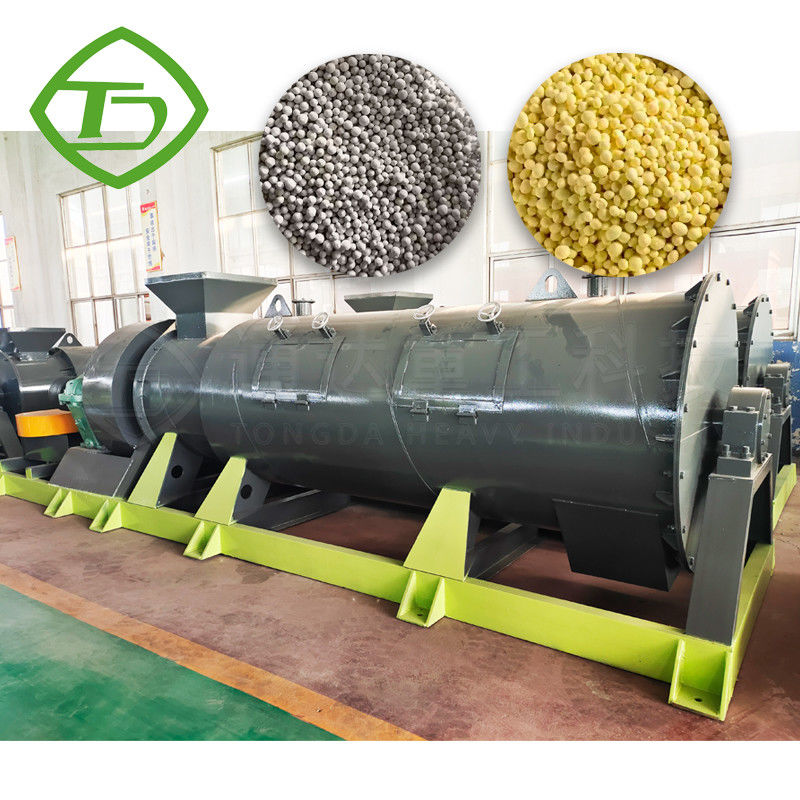 Granulator voor het roeren van tanden met een hoog granulatiepercentage Nieuw type granulator voor het roeren van tanden met organische meststoffen